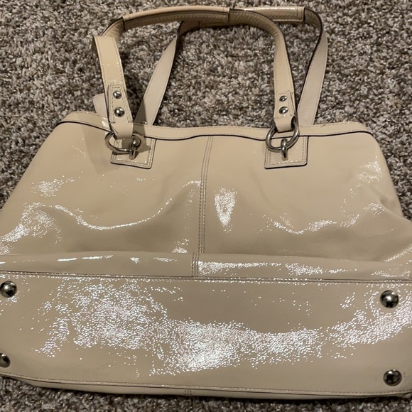 Coach Purse - Picture 4 of 4